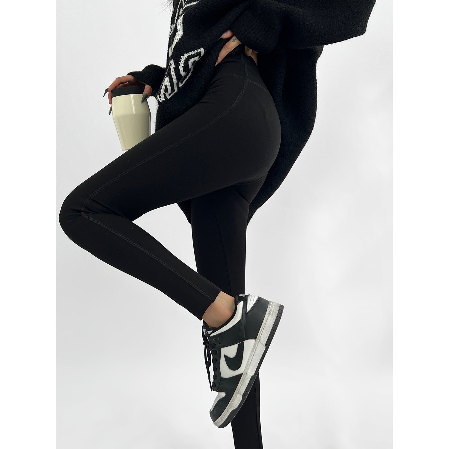 Women's Black Versatile Slim Leggings