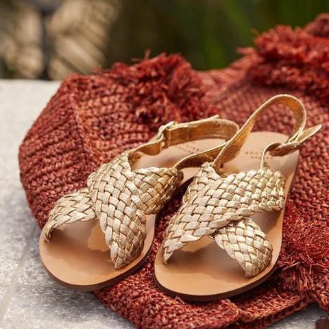 Women's round toe flat buckle sandals