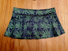 Cannabis Leaf Skater Skirt, Black Green Weed Print Short Skirts