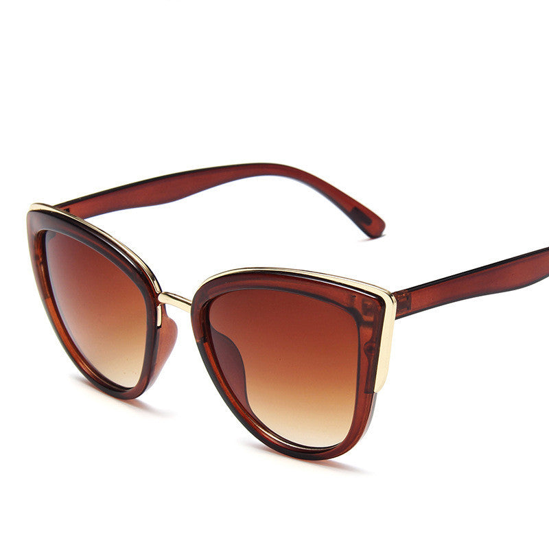 Women's Cat Eye Sunglasses – Leopard Print or Black Gradient Fashion Shades
