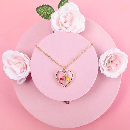 Makersland Cute Mushroom Necklace - Charming Fashion Accessory