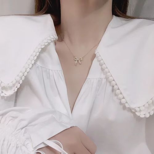 Exquisite copper inlaid zirconium sweet bow pendant necklace real gold plated sexy women prom party necklace Korean