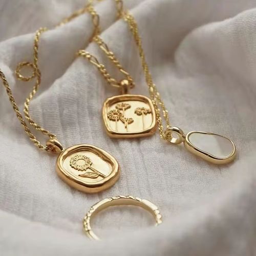 MamacitaSlay Elegant Bohemia Necklace with 18k Gold Plating