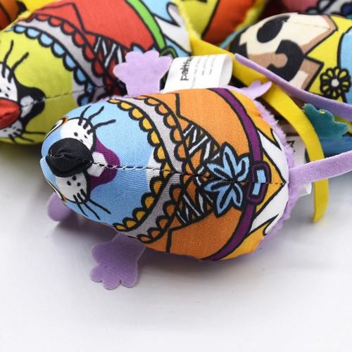 Cute Cat Toy with Safe Catnip & Squeak - Adorable Mouse Design - 1pcs Random colors / 16 x7.5 x4cm