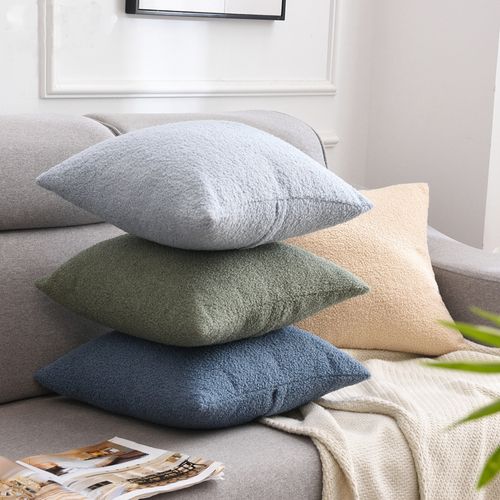 CANIRICA Plush Faux Fur Cushion Cover - Cozy Nordic Home Decor 18x18