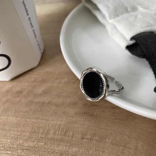 QMCOCO Trendy Silver Wedding Bands - Elegant & Customisable Rings