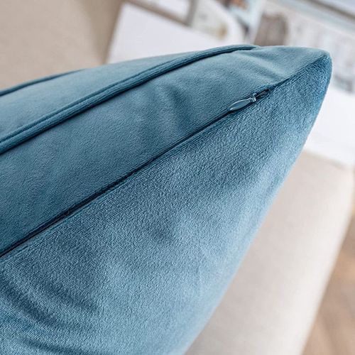 Inyahome Velvet Throw Pillow Cover - Luxurious Protection & Decoration