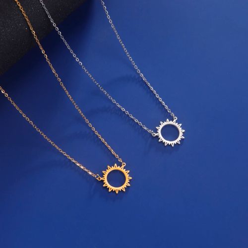 Skyrim Sun Necklace - Stylish Pendant for Everyday Wear