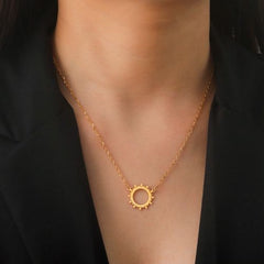 Skyrim Sun Necklace - Stylish Pendant for Everyday Wear