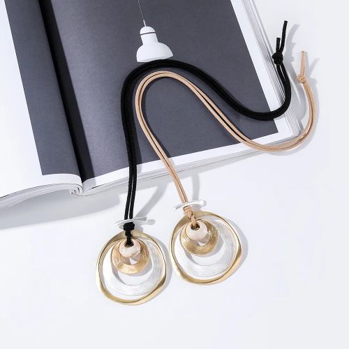 ALLYES Bohemian Multilayer Pendant Necklace for Fashionable Styling