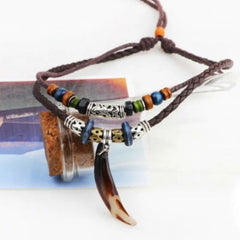 Trendy Adjustable Leather Pendant Necklace - Stylish Fashion Accessory