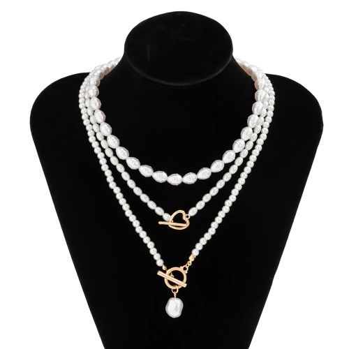 Ingemark Elegant Pearl Pendant Necklace - Perfect Charm Accessory
