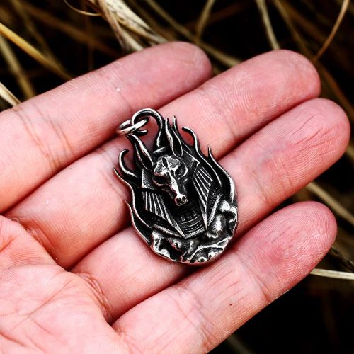 BEIER Animal Pendant Necklace - Stylish Availability for Parties