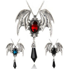 Fashionable Bat Pendant Necklace - Unique Halloween Gift