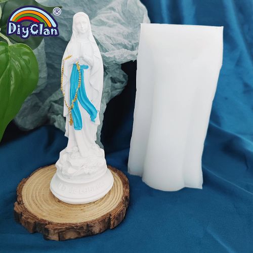 Diyclan Silicone Mold - Versatile Human Figure for Creative Projects