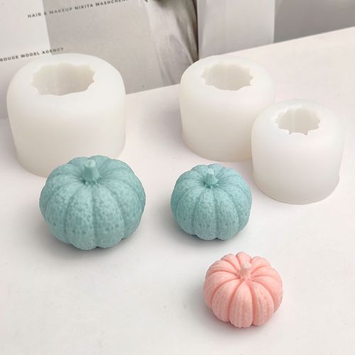 Pumpkin Silicone Mould - Versatile & Easy to Use for Baking and Crafting