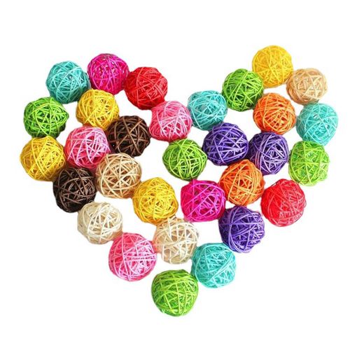 DZOMNOK Rattan Chewing Toy Balls for Parrots - Fun & Interactive Bird Toy - 10pcs color random