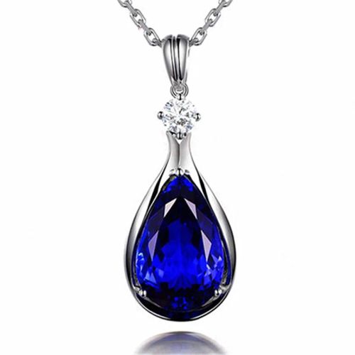 Elegant Classic Pendant Necklace - Trendy Gift for Occasions - S V