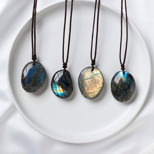 Natural Labradorite Pendant - Healing Energy - Unisex Necklace