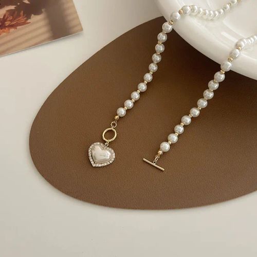 Elegant Heart Pendant Pearl Necklace - Affordable Sophistication