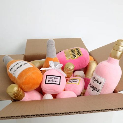 Plush Dog Toy - Fun Wine Bottle Design for Playtime