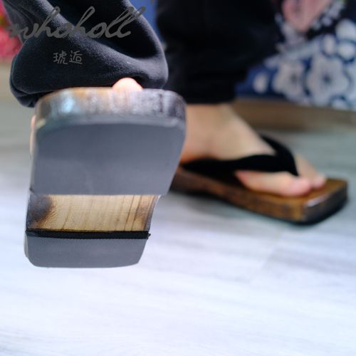 WHOHOLL Japanese Geta Slippers - Thick Sole Anime Clogs for Cosplay