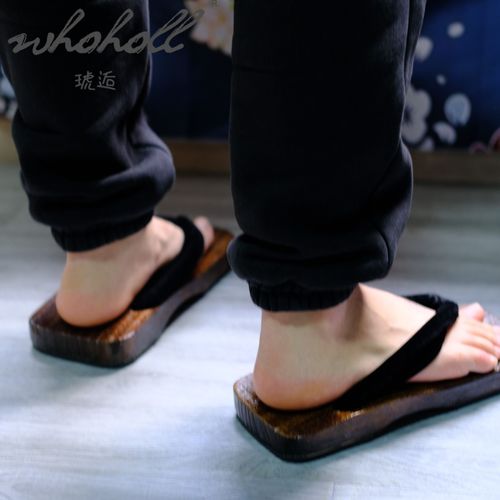 WHOHOLL Japanese Geta Slippers - Thick Sole Anime Clogs for Cosplay