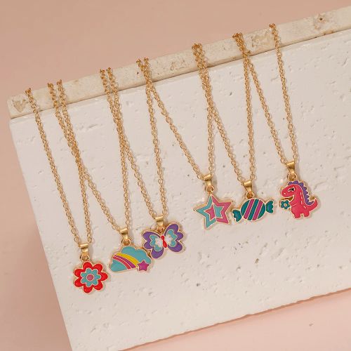 Meirenpeizi Cute Animal Pendant Necklace - Fashionable Elegance