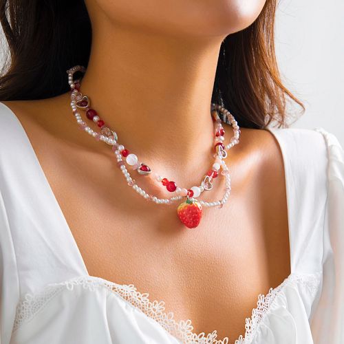 Ingemark Elegant Strawberry Heart Pendant Necklace - Fashionable Gift