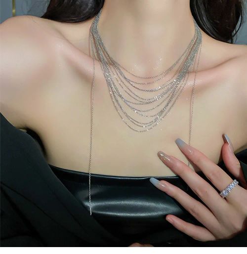 XIALUOKE Geometric Choker Necklace - Trendy Fashion Accessory