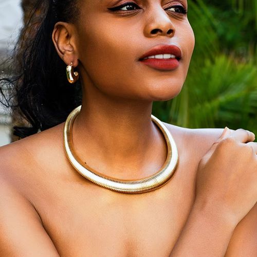 IngeSight.Z Exaggerated Striped Metal Choker Necklace for Parties