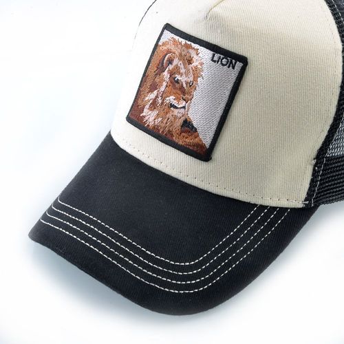 K KISSBAOBEI Embroidered Lion Cap - Stylish Sun Protection Baseball Hat