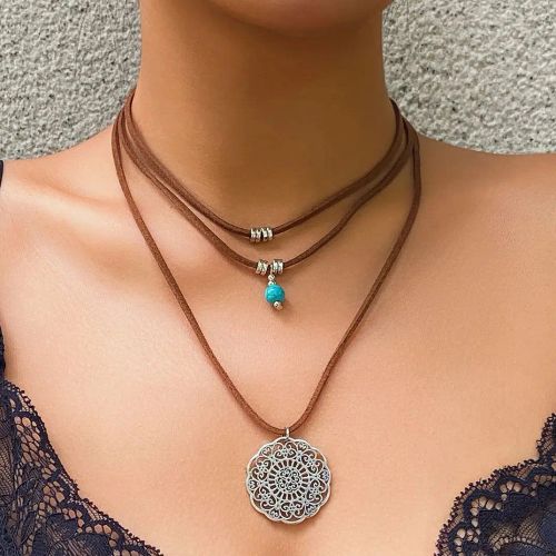 IngeSight.Z Vintage Boho Pendant Necklace - Stylish Flower Design - silver Color