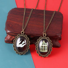 SONGCHANGJEWELRY BioShock Infinite Pendant Necklace - Trendy Animal Design