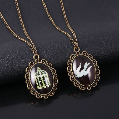 SONGCHANGJEWELRY BioShock Infinite Pendant Necklace - Trendy Animal Design