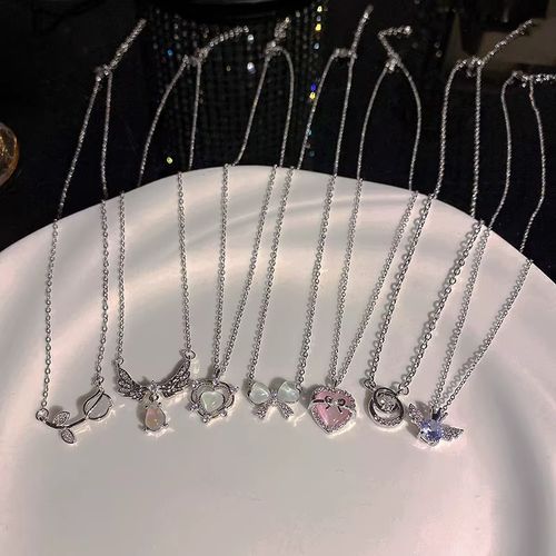 Trendy Geometric Pendant Necklace - Mood Tracker - Metal Accessory