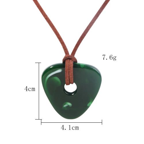 SONGCHANGJEWELRY Coraline Necklace with Green Stone - Trendy Gift