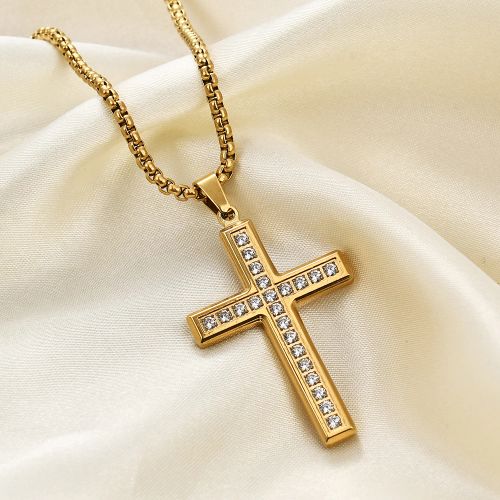 VQYSKO Diamond Cross Pendant Necklace - Fashionable Religious Jewellery