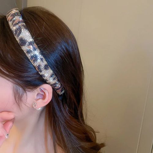 Trendy Rhinestone Geometric Headband for Elegant Occasions