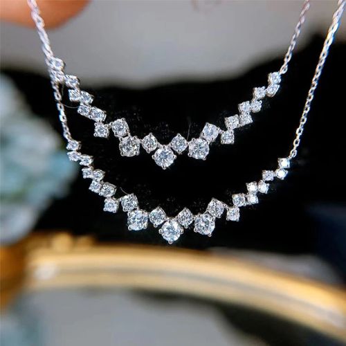 Huitan XL168 Geometric Pendant Necklace - Trendy Fashion Piece - XL168