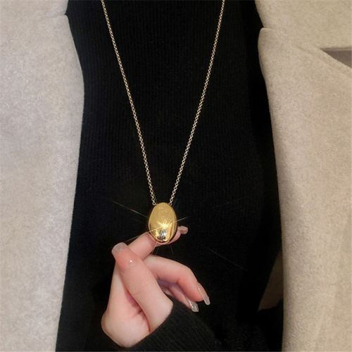 Trendy Geometric Pendant Necklace - Fashionable Zinc Alloy Accessory