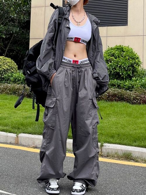 JEYONGZOO Oversized Cargo Trousers with Pockets for Trendy Streetwear