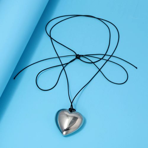 SONGCHANGJEWELRY Red Crystal Heart Pendant - Trendy Decoration Necklace