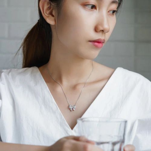 Huitan XL235 Trendy Geometric Pendant Necklace - Fashion Accessory - XL235