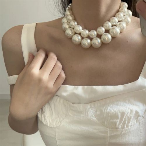 XIALUOKE Pearl Choker Necklace - Elegant Fashion Statement Accessory