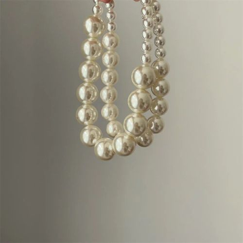 XIALUOKE Pearl Choker Necklace - Elegant Fashion Statement Accessory