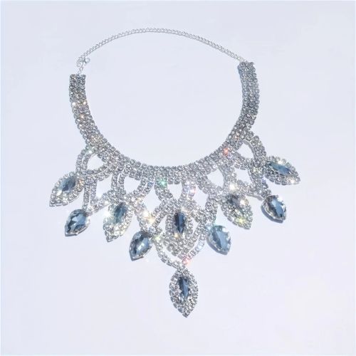 Exquisite Rhinestone Necklace - Luxury Bridal & Party Accessory