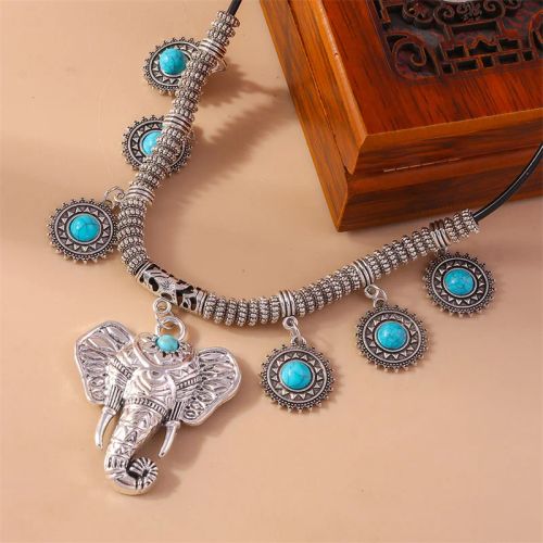 Tenande Bohemia Elephant Necklace - Turquoise Stone Statement Choker