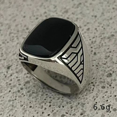 Trendy Vintage Geometric Gemstone Rings for Fashionable Occasions