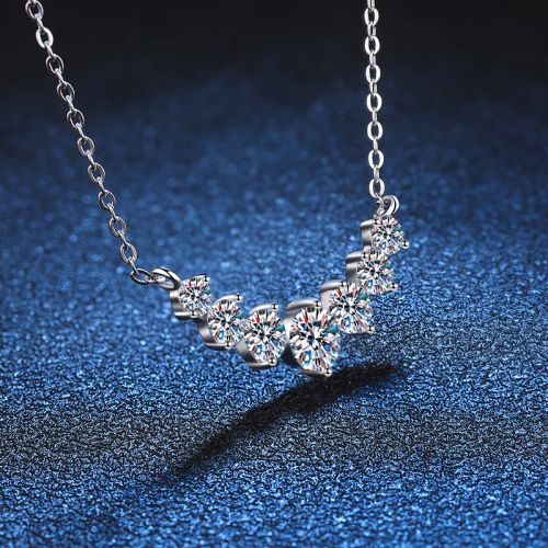 DOTEFFIL Moissanite Necklace - 925 Sterling Silver - Elegant Gift